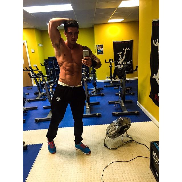 Muscle men From IG 203