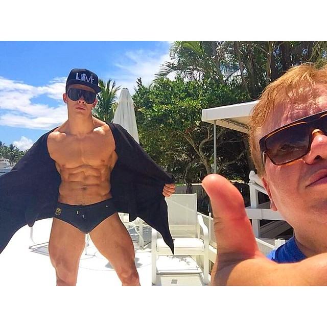 Muscle men From IG 204
