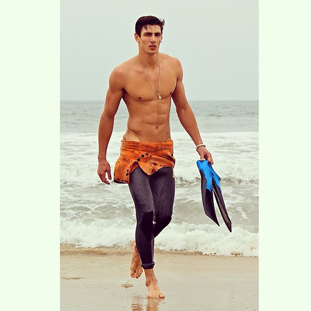 Muscle men From IG 207