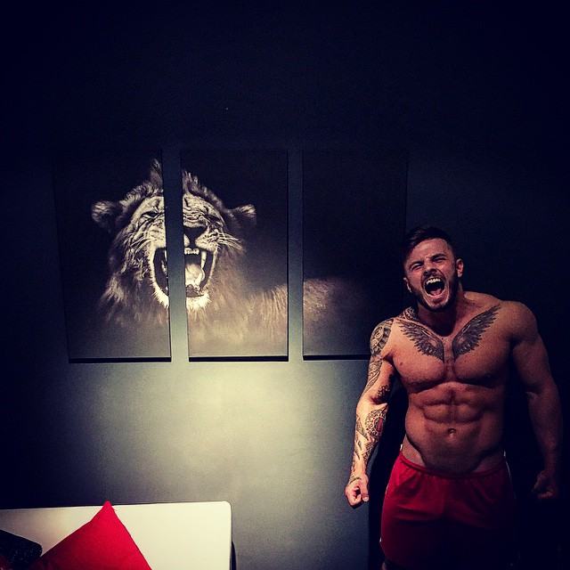 Muscle men From IG 209