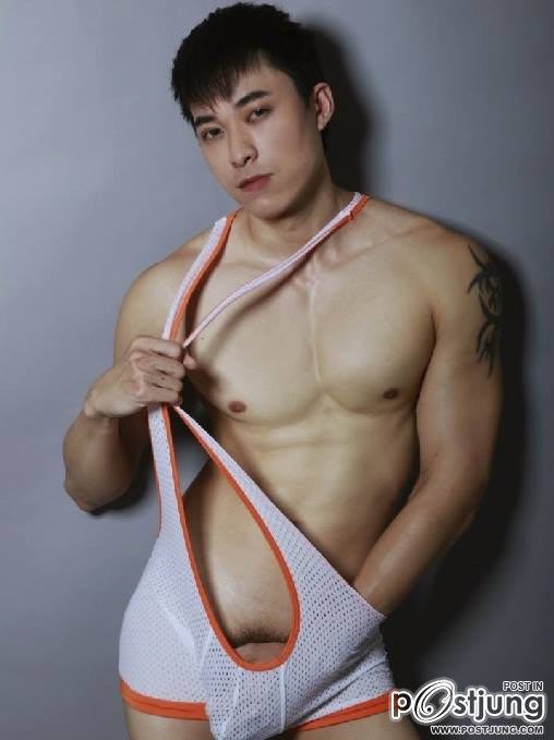 หนุ่มเวียดนาม Max Lee (Đỗ&nbsp;Mạnh&nbsp;Hiếu)
