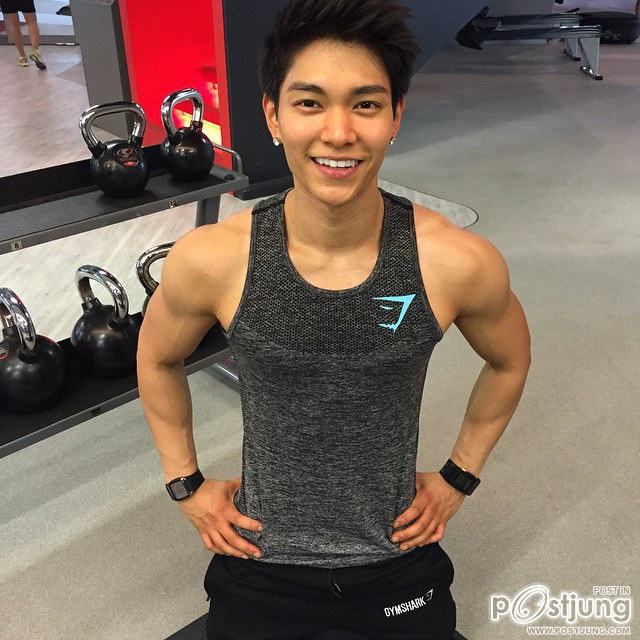 นายMickey Allapach Na Pombhejara