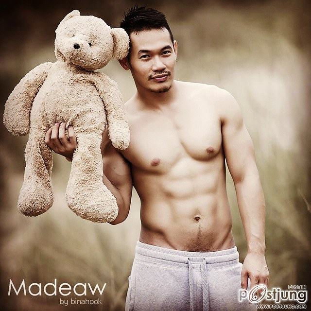 ตุงๆฟิน นายมะเดี่ยว IG@TOOMADEAW