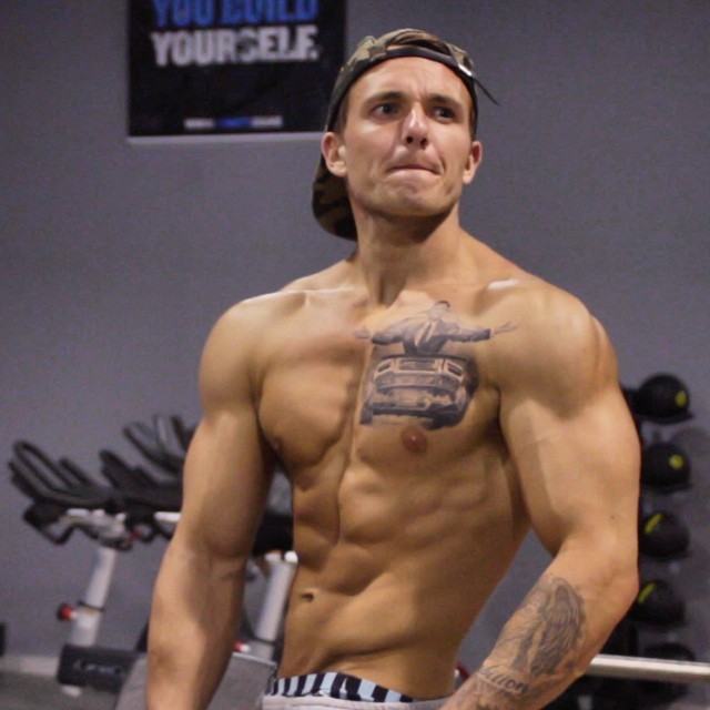 Muscle men From IG 216