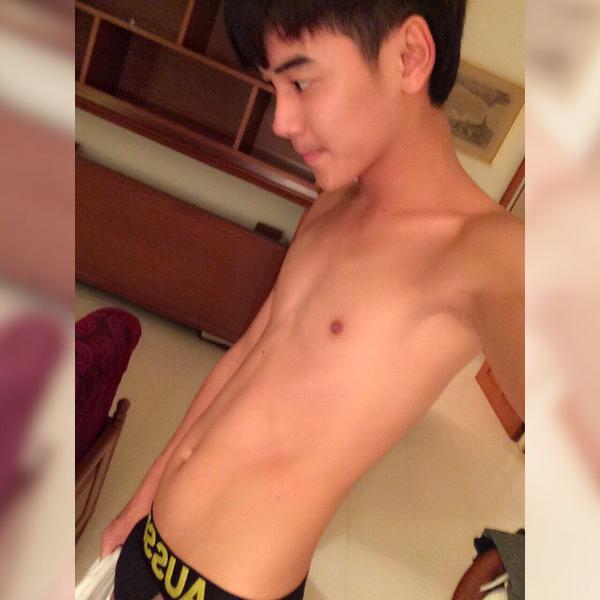 ของกินยามเที่ยง