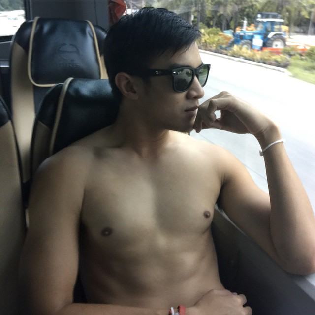 ของกินยามเที่ยง