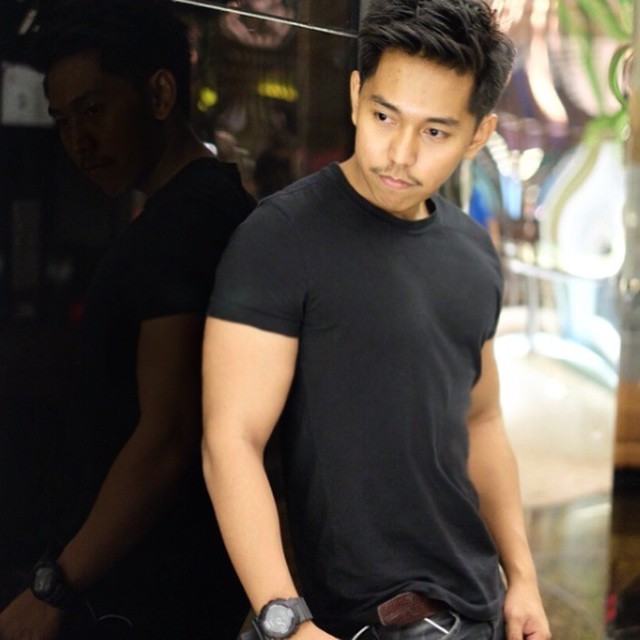 อูมามิ!!! เทรนเนอร์ขวัญใจชาวเน็ต อวดของตุง พ่อให้มาเยอะ ไม่หวั่นกระแสต้าน