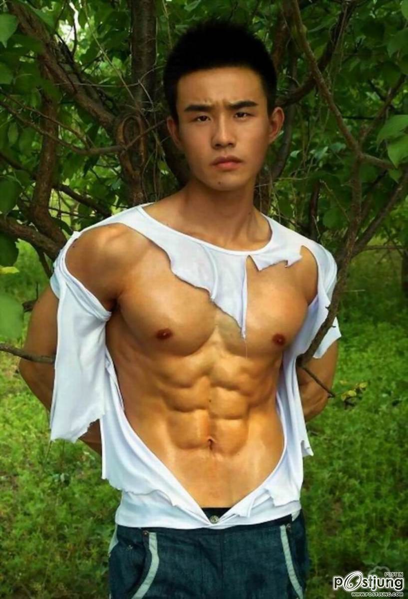 แค่...ผู้ชายถอดเสื้อ