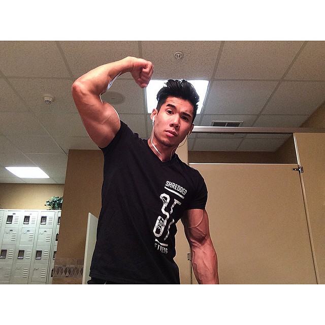 Muscle men From IG 224