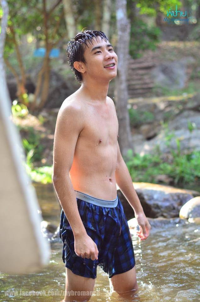 คิม วรกมล จาก วายุฟิล์ม