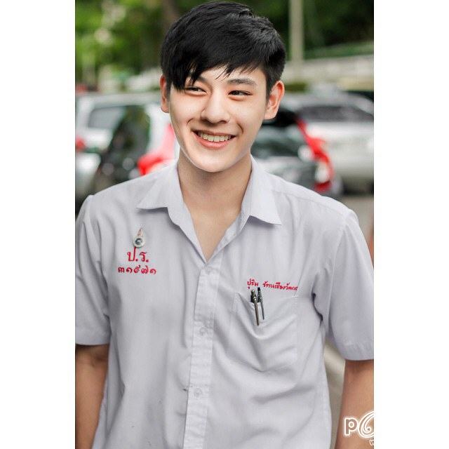 หนุ่มน้อยน่ารักเวอร์ น้องปลื้มIG@PLUEM_PURIM