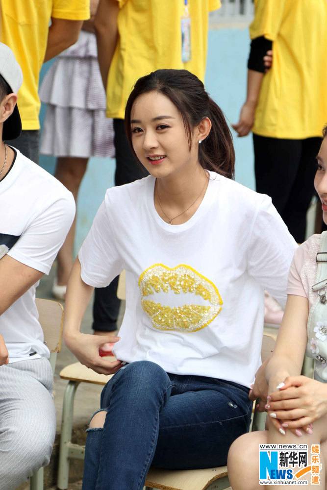 นักแสดงจากละคร ฮัวเซียนกู่ ตำนานรักเหนือภพ ออกเดินสาย