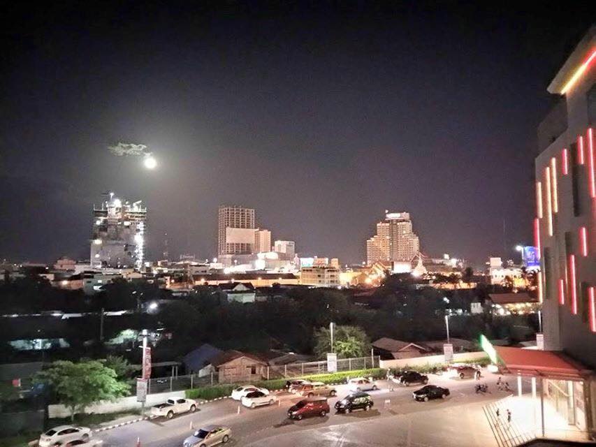 วิวมุมสูงสวยๆของ "จังหวัดขอนแก่น" ที่หลายคนอาจยังไม่เคยเห็น กลางวัน & กลางคืน ขอบอกเลยว่าสวยมากๆ