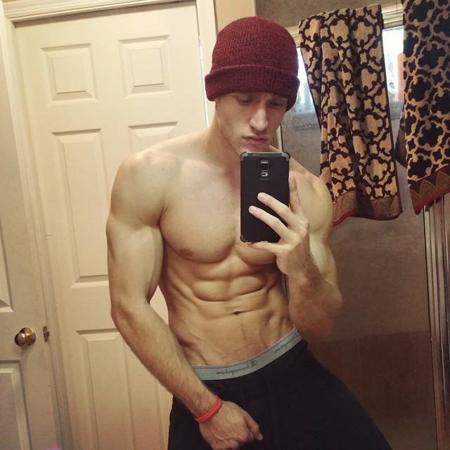 Muscle men From IG 270