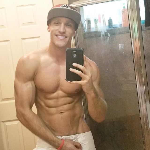Muscle men From IG 270