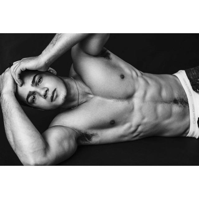 Muscle men From IG 271
