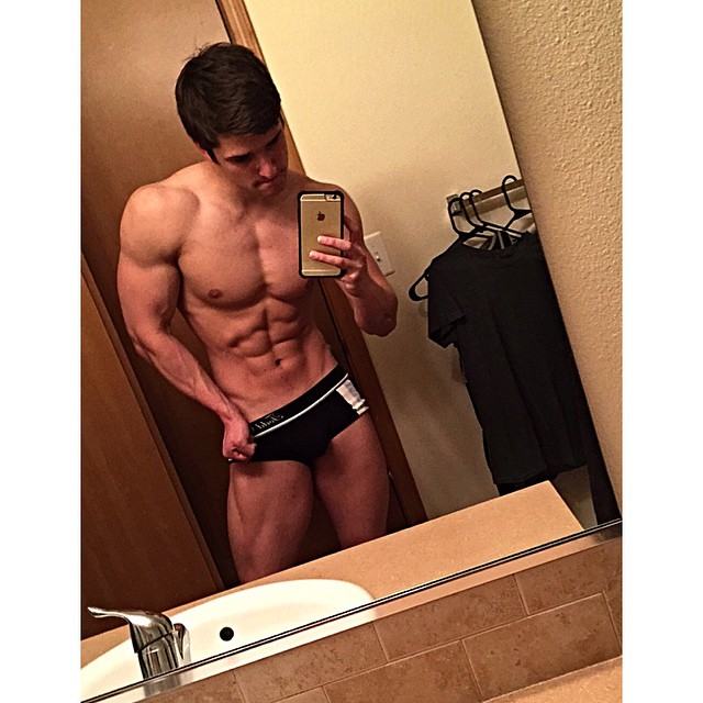 Muscle men From IG 272