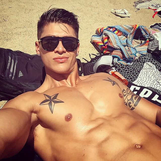 Muscle men From IG 275