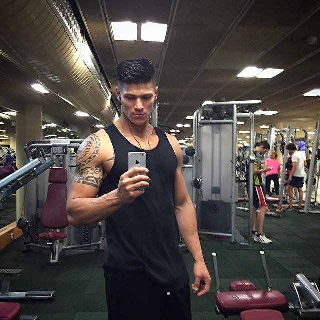 Muscle men From IG 275