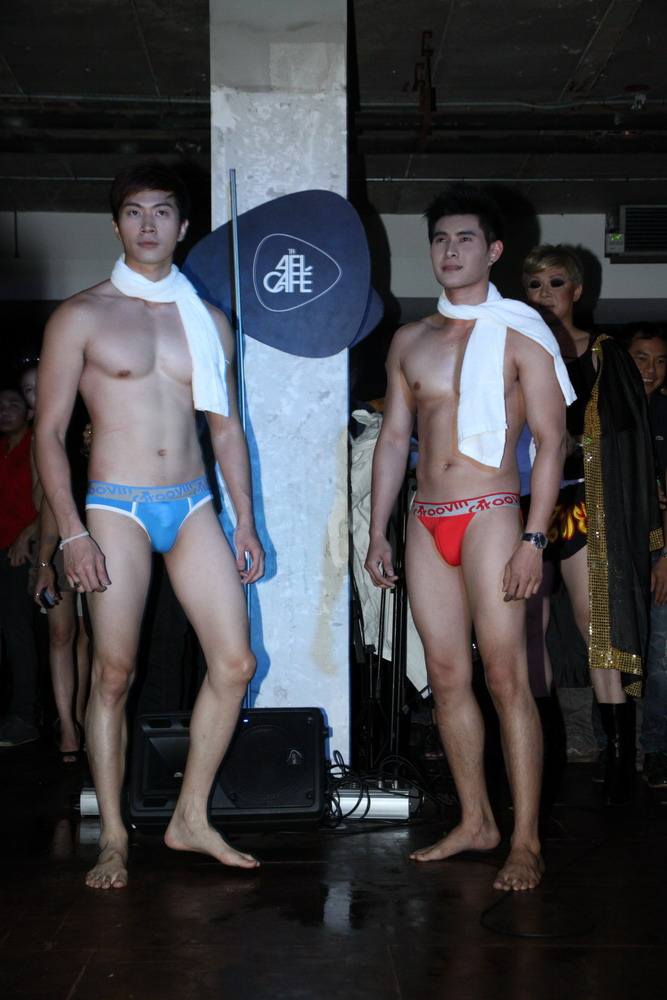 น้ำเดิน!!! นักแสดงช่อง3 เดินแบบ กางเกงใน เป้าตุง แบบจัดเต็ม