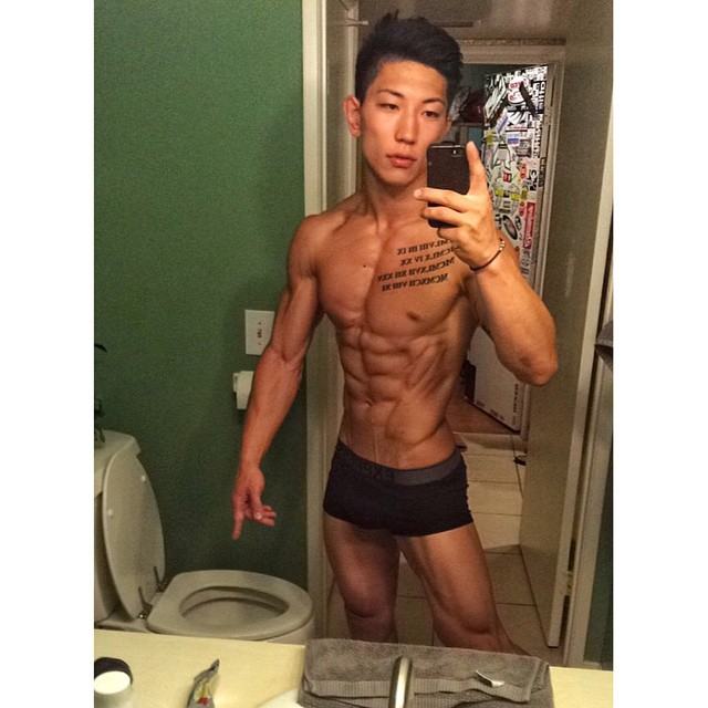 Muscle men From IG 278