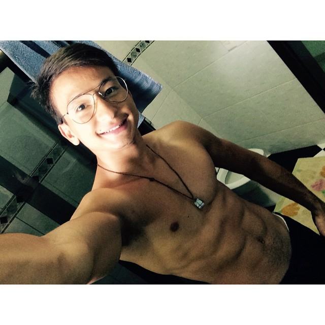 Muscle men From IG 283