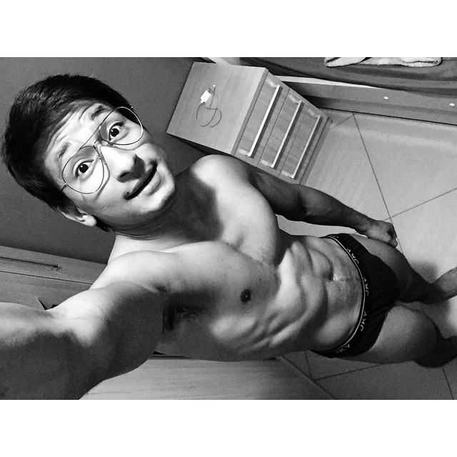 Muscle men From IG 283