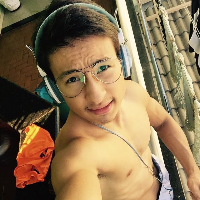 Muscle men From IG 283