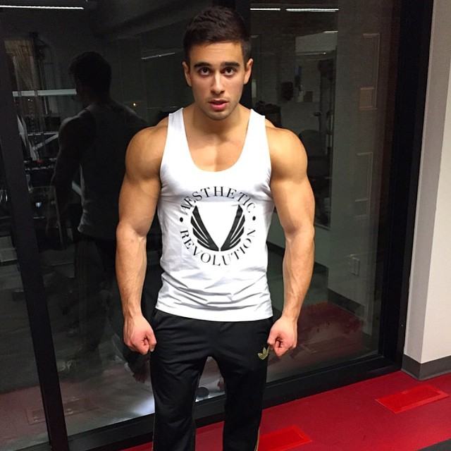 Muscle men From IG 285