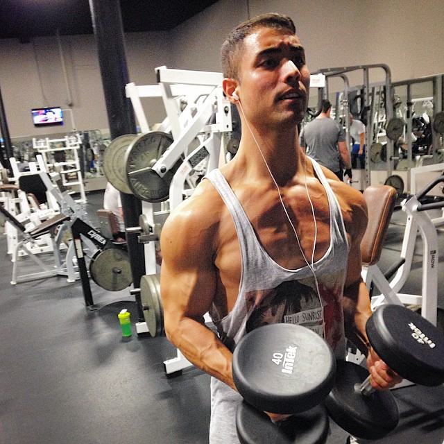 Muscle men From IG 289