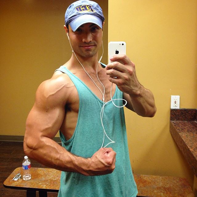Muscle men From IG 289