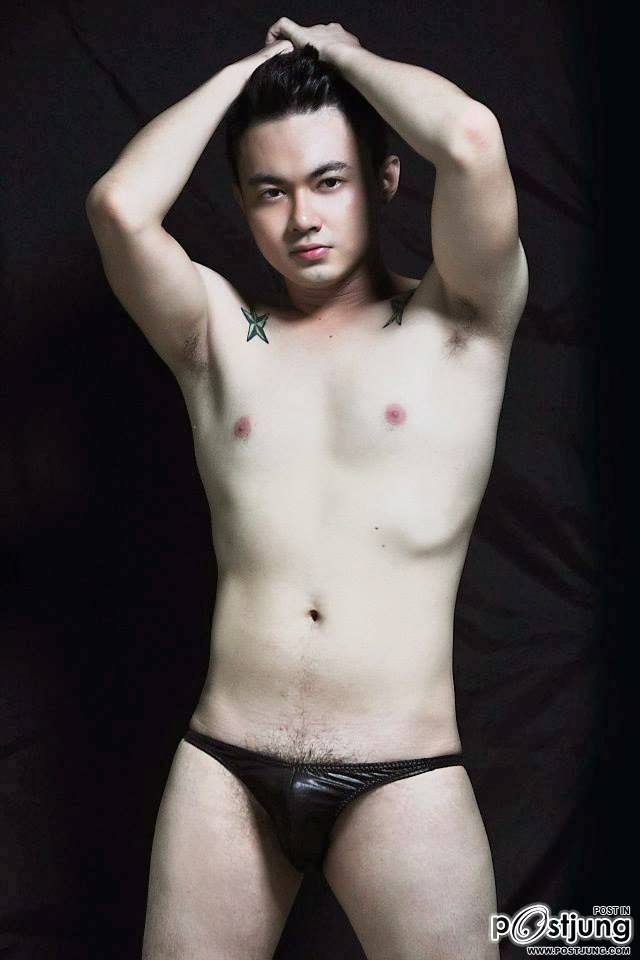 ผู้ชาย สีดำ