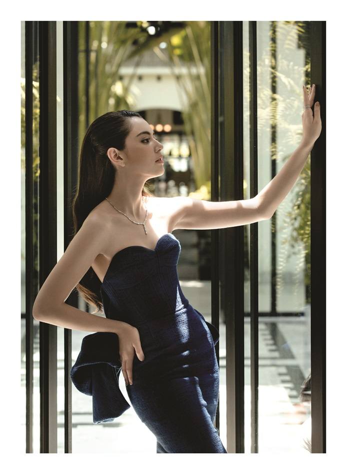ใหม่-ดาวิกา โฮร์เน่ @ AROUND Magazine issue 64 July 2015