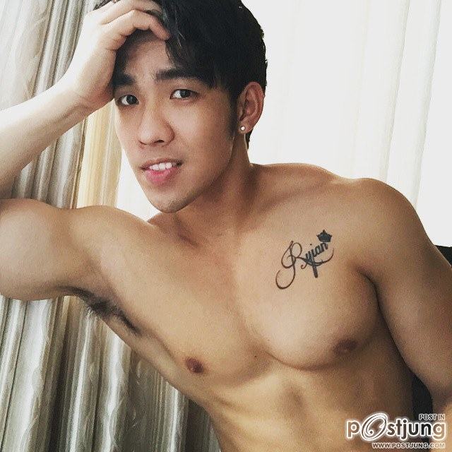 Ryan Lee