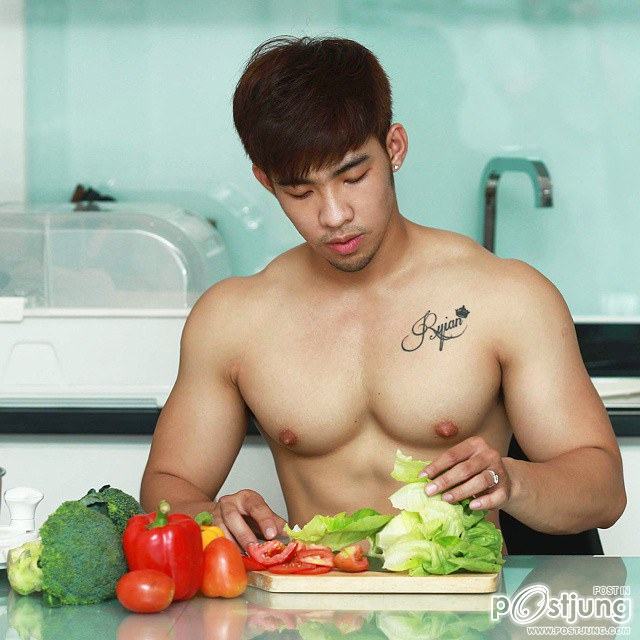 Ryan Lee