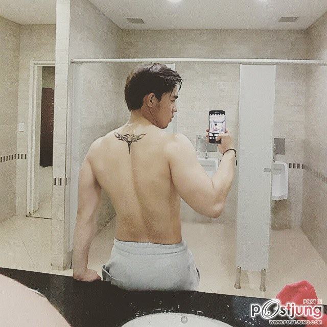 Ryan Lee