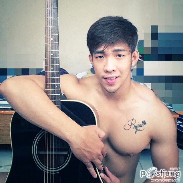 Ryan Lee