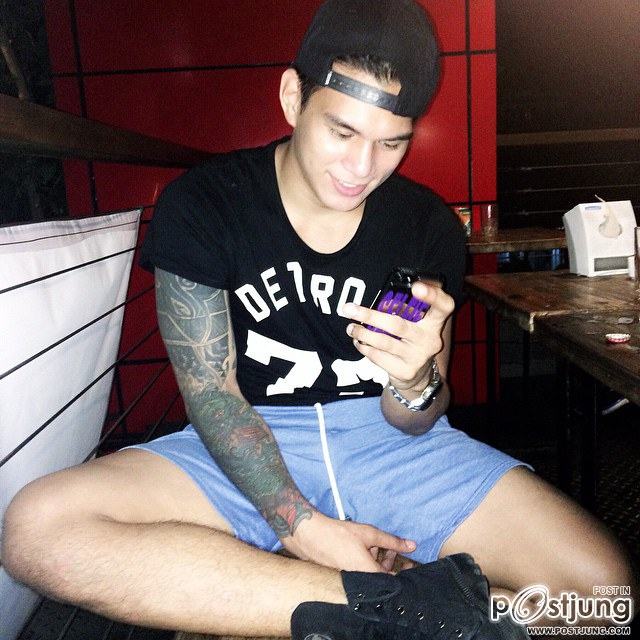 Zeus Collins