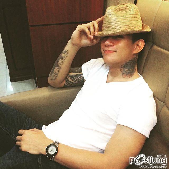 Zeus Collins