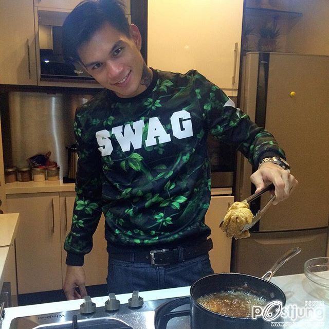 Zeus Collins