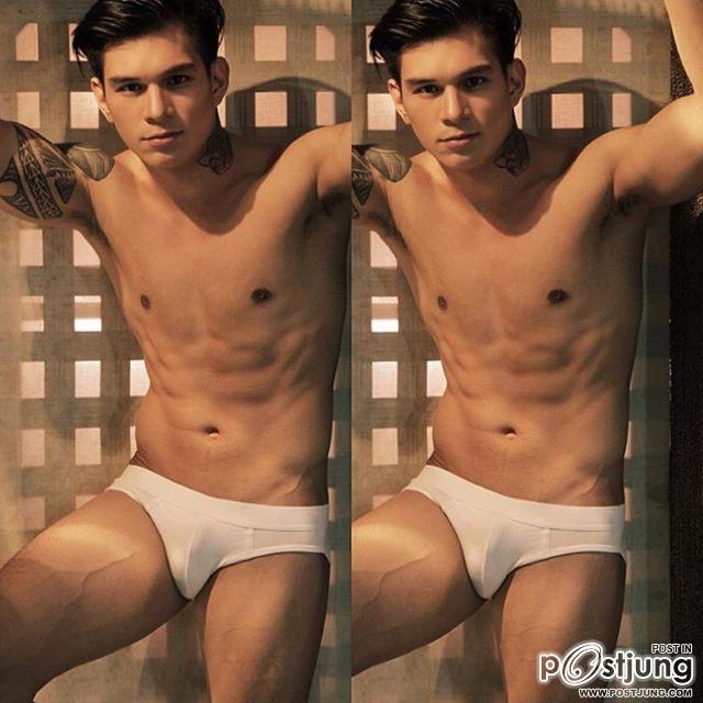 Zeus Collins