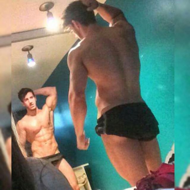 Muscle men From IG 291