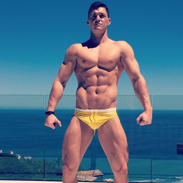 Muscle men From IG 292