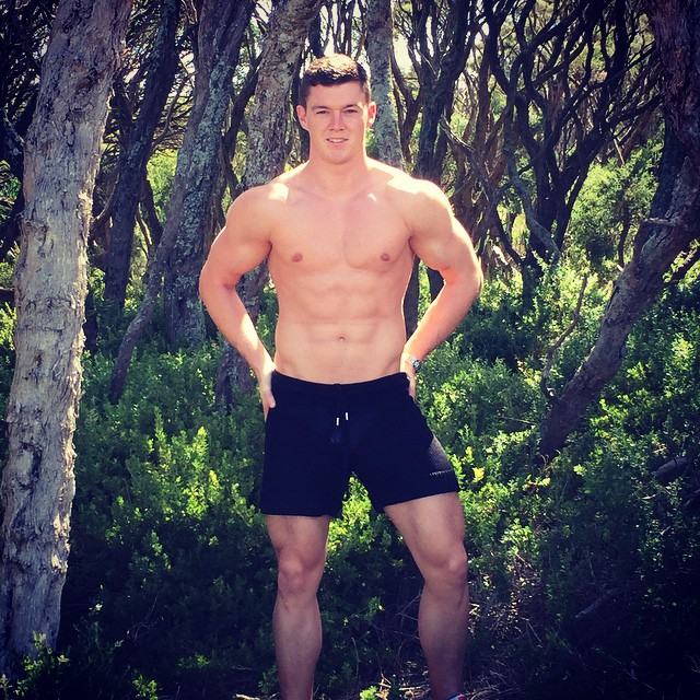 Muscle men From IG 292