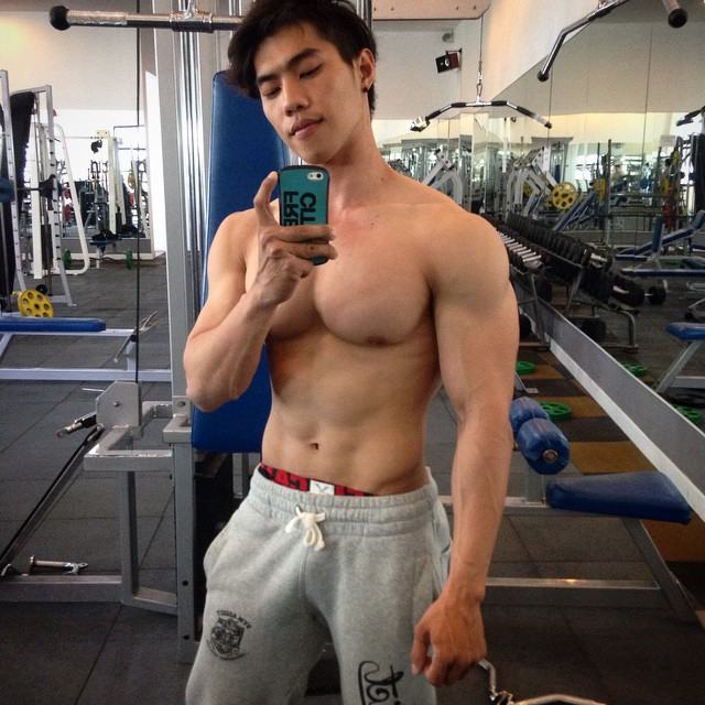 Muscle men From IG 293