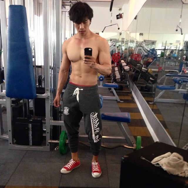 Muscle men From IG 293