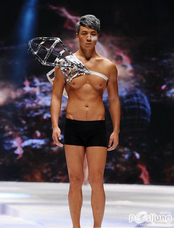 Bench Body AW12 Male Underwear Catwalk