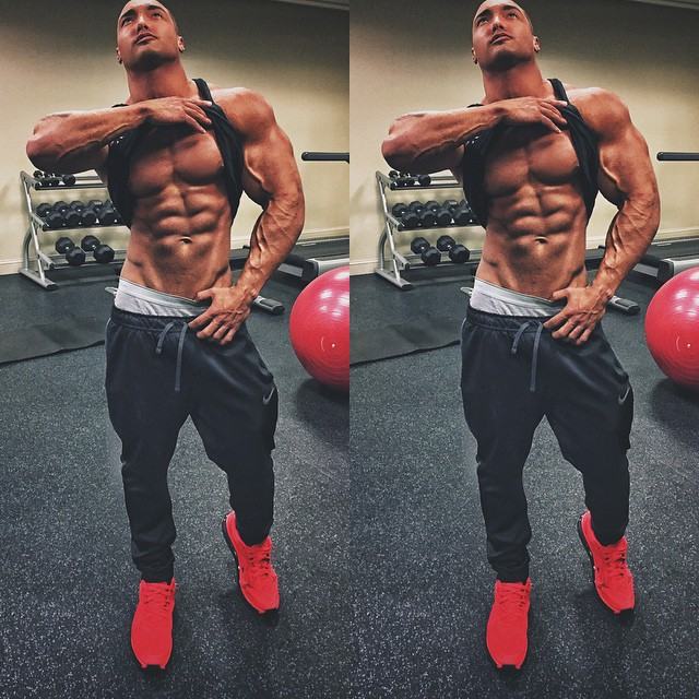 Muscle men From IG 294