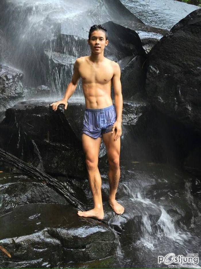 หนุ่มน้อยฟินๆ