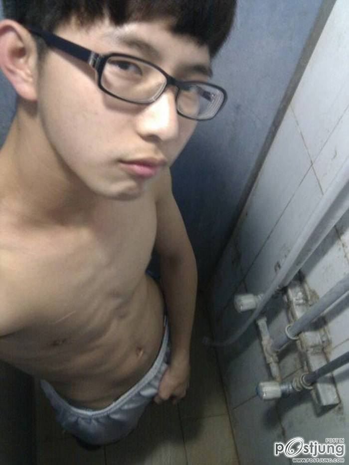 หนุ่มน้อยฟินๆ